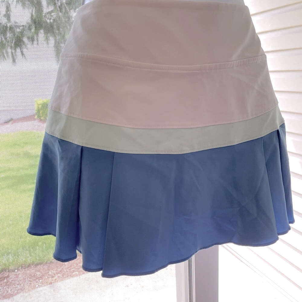 Women’s Athletic EUC NIKE DRI-FIT Tennis Skort Sz M White, Blue & Lime Green